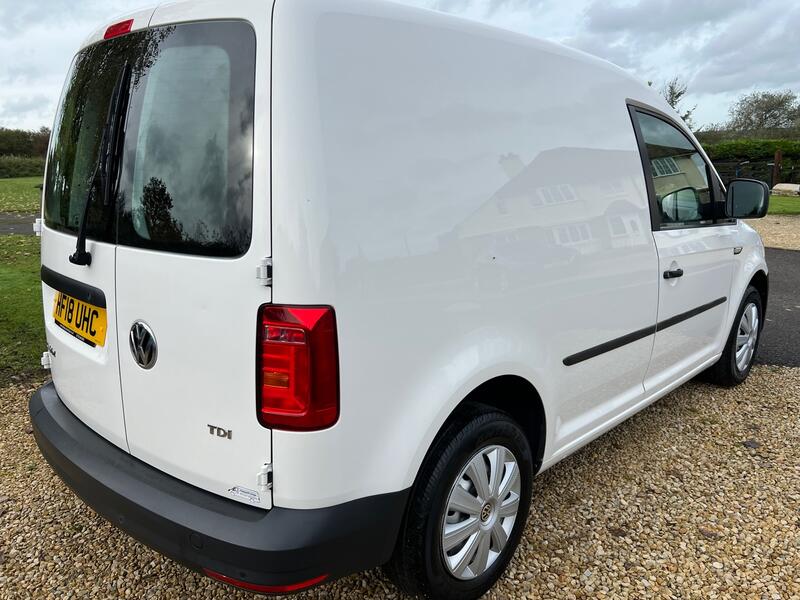 VOLKSWAGEN CADDY