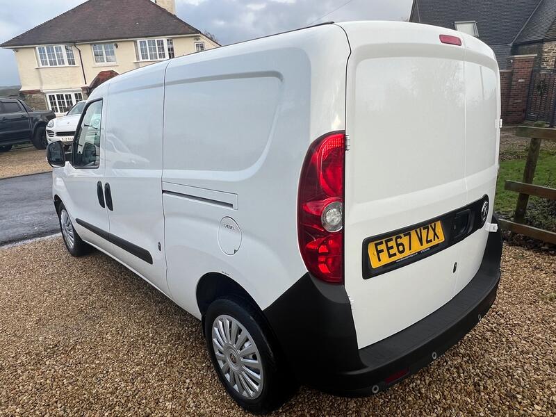 VAUXHALL COMBO