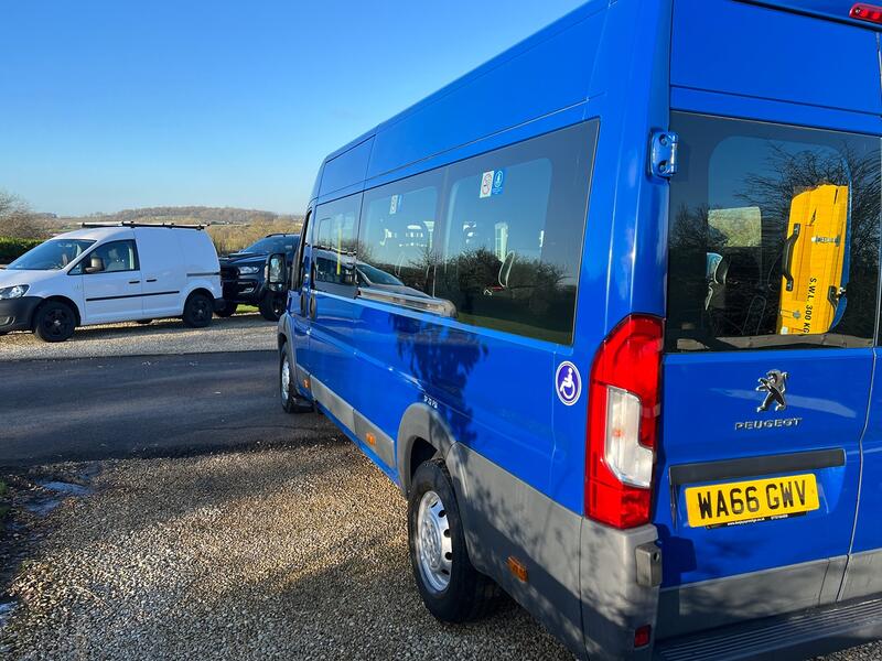 PEUGEOT BOXER