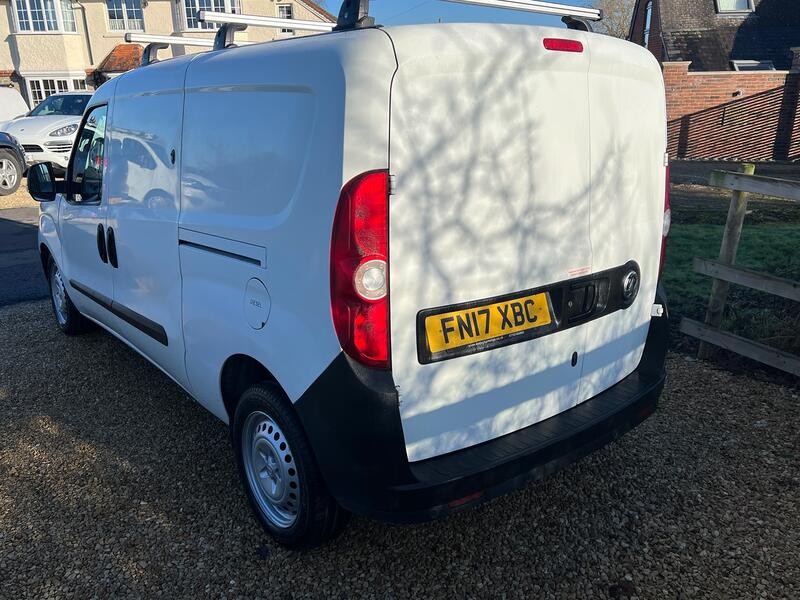 VAUXHALL COMBO