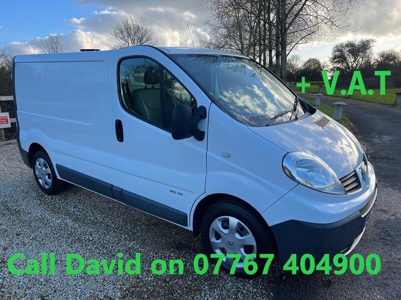 View RENAULT TRAFIC 2.0 SL27 dCi 115