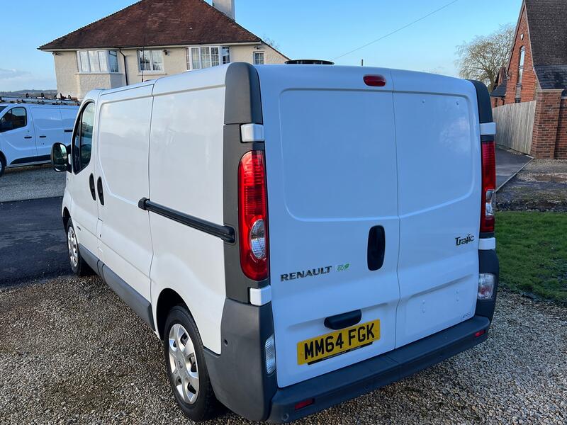 RENAULT TRAFIC