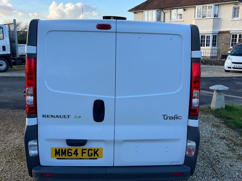 RENAULT TRAFIC