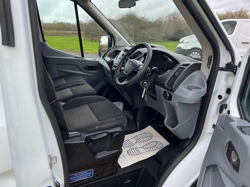 View FORD TRANSIT TIPPER 2.0 350 EcoBlue Tipper