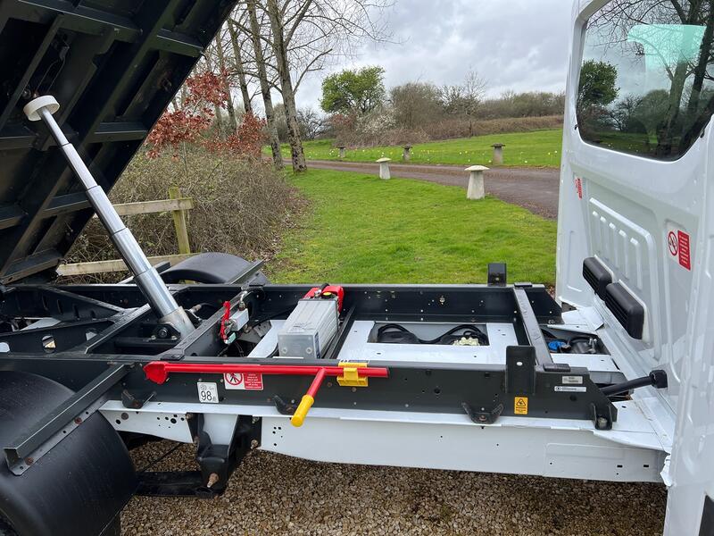 FORD TRANSIT TIPPER