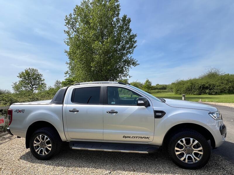 View FORD RANGER 3.2 TDCi Wildtrak D/Cab