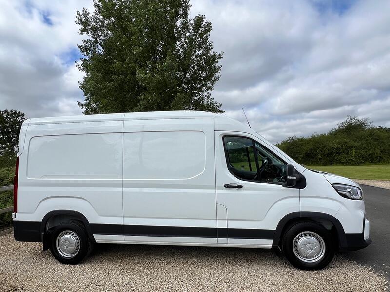 MAXUS DELIVER 9