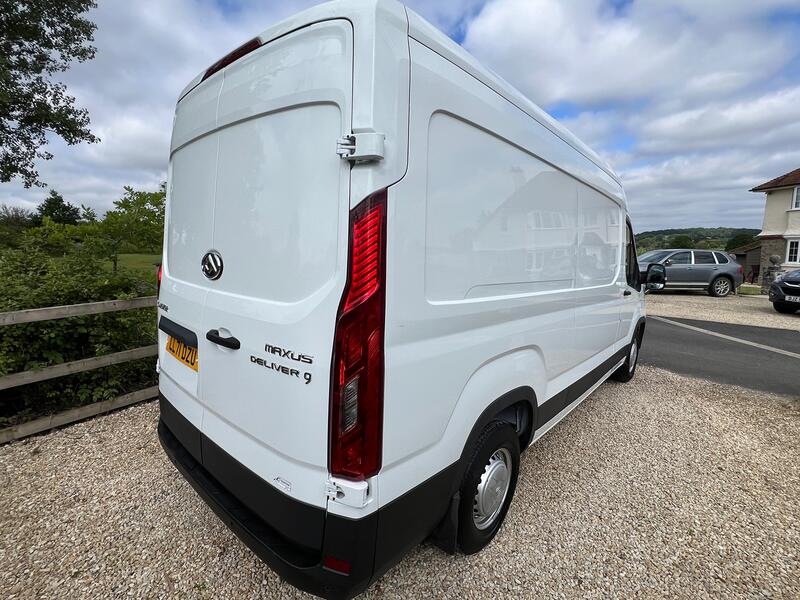 MAXUS DELIVER 9