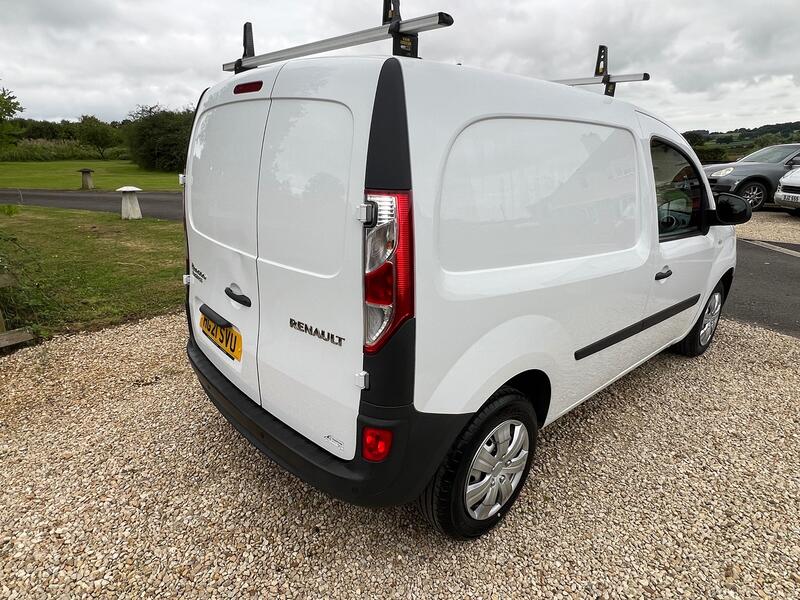 RENAULT KANGOO