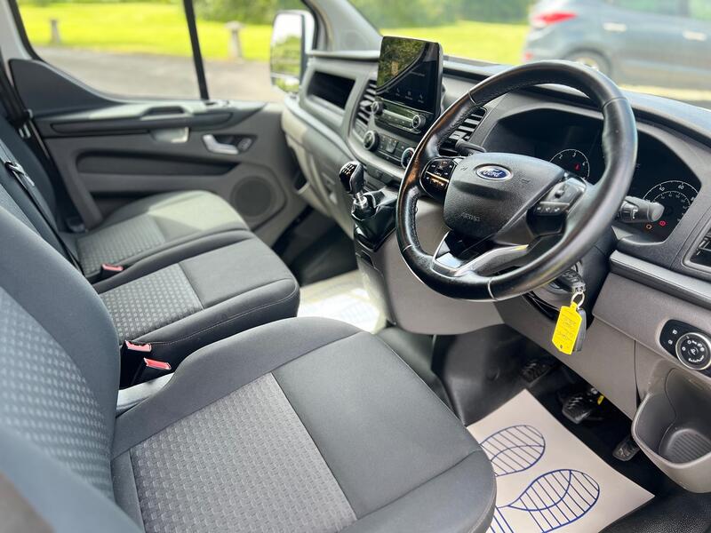 View FORD TRANSIT CUSTOM 2.0 Transit Custom High Roof Trend Van 300 L2 2.0L EcoBlue 130PS FWD 6 Speed Manual