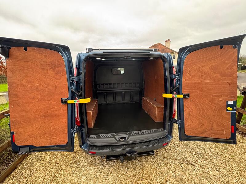 FORD TRANSIT