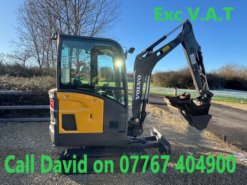 View VOLVO 1800 EC20E  EXCAVATOR
