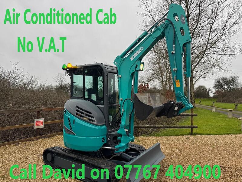 FORD TRANSIT KOBELCO SK28 DIGGER