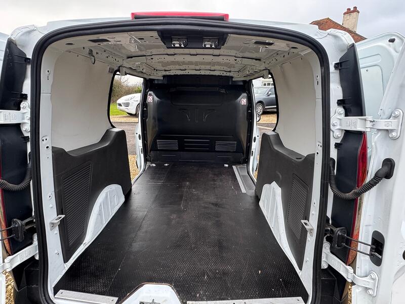 FORD TRANSIT CONNECT