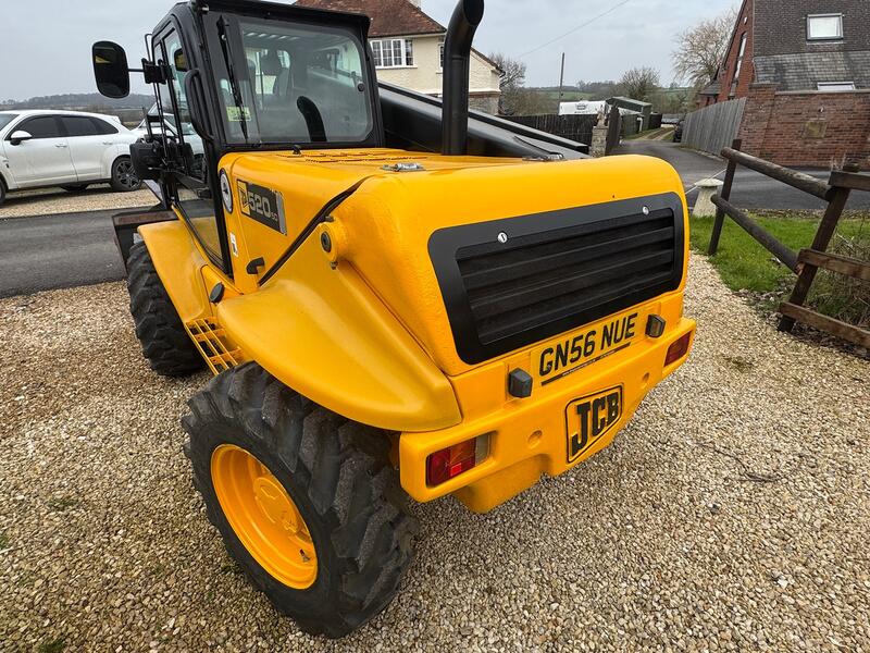 JCB 