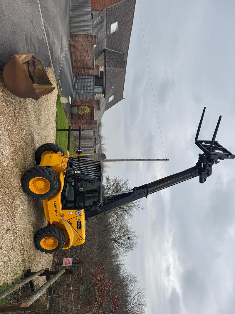 JCB 