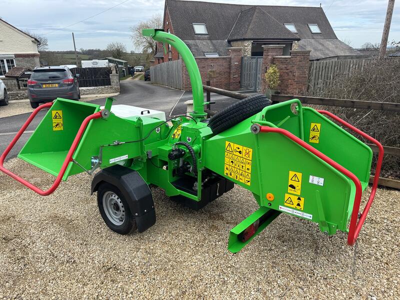 View FORD TRANSIT -GreenMech EC35CMMT Eco-Combi Chipper