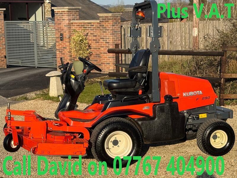 KUBOTA F3890 Out Front Ride On Mower