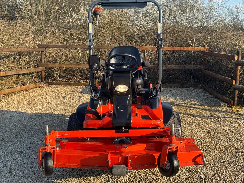 View KUBOTA F3890 Out Front Ride On Mower