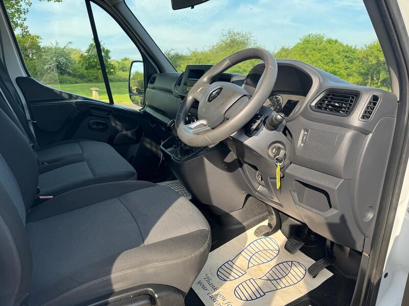View RENAULT MASTER 2.3 DCi ML35  Business Tipper