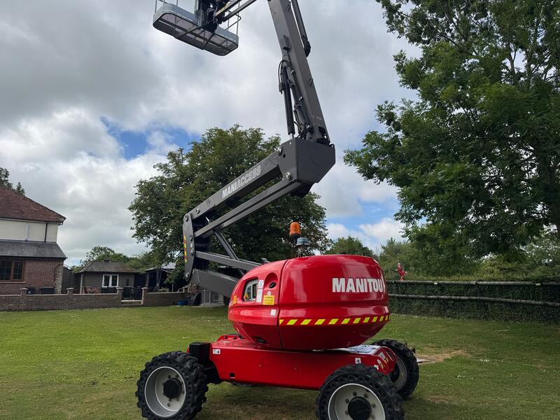 View MAN TGE MANITOU 160ATJ Boom Lift