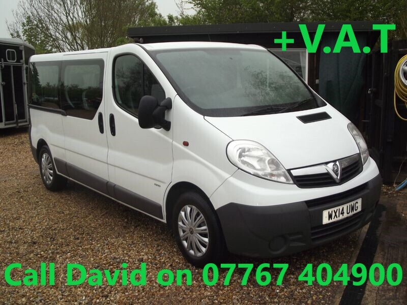 VAUXHALL VIVARO