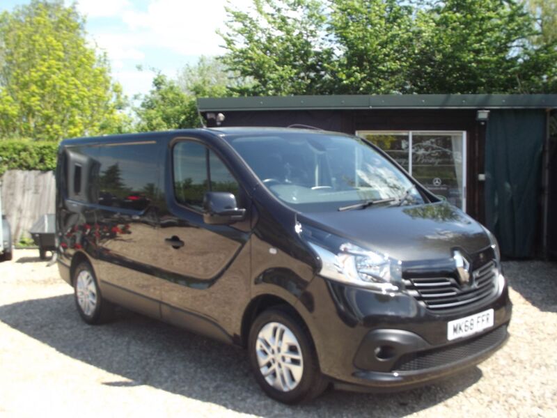 RENAULT TRAFIC