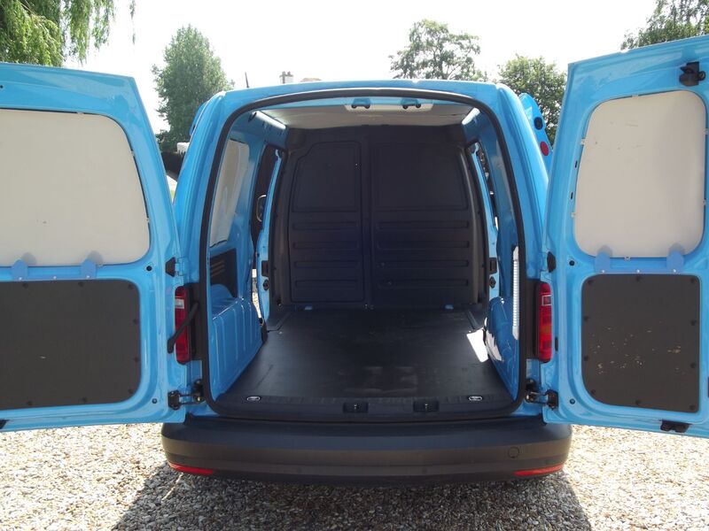 View VOLKSWAGEN CADDY MAXI C20 C20 TDI STARTLINE MAXI