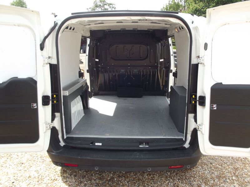 VAUXHALL COMBO