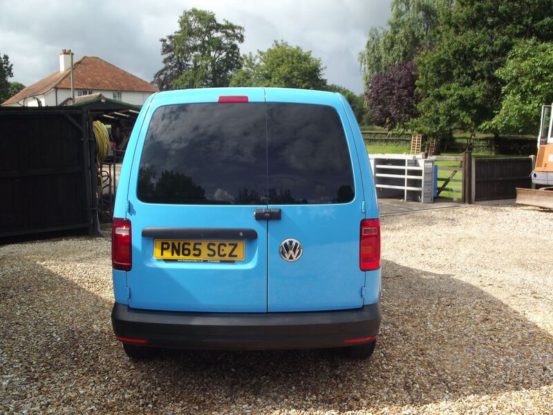 VOLKSWAGEN CADDY