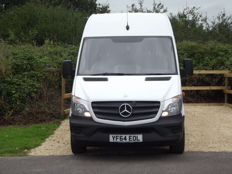 MERCEDES-BENZ SPRINTER