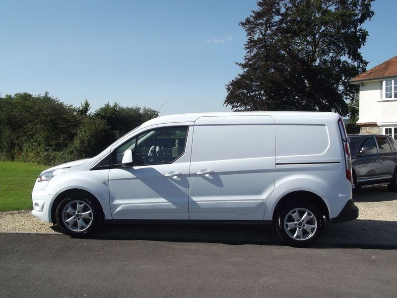 FORD TRANSIT CONNECT