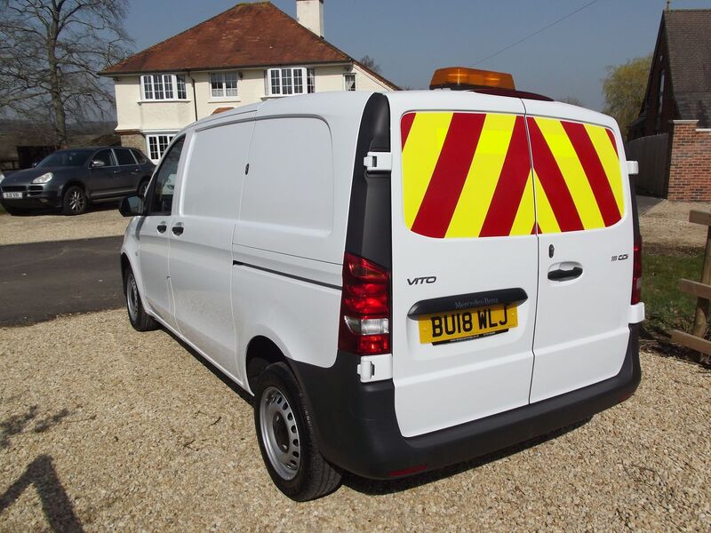 MERCEDES-BENZ VITO