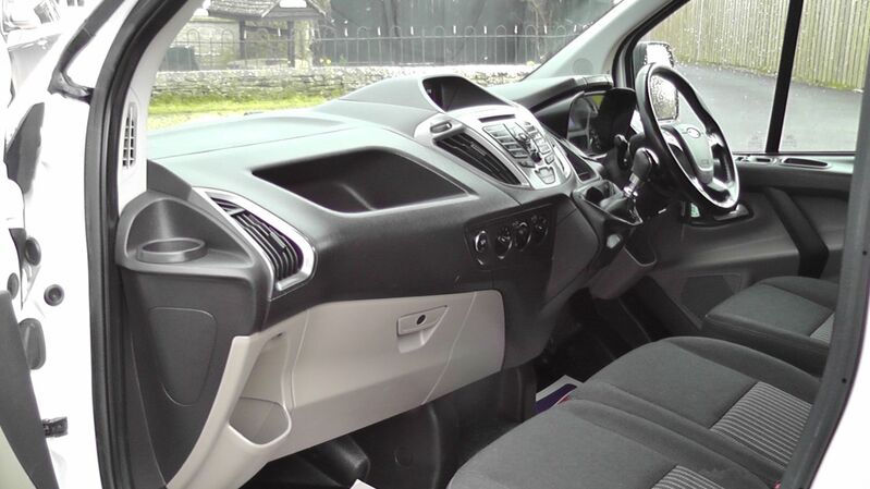 FORD TRANSIT CUSTOM