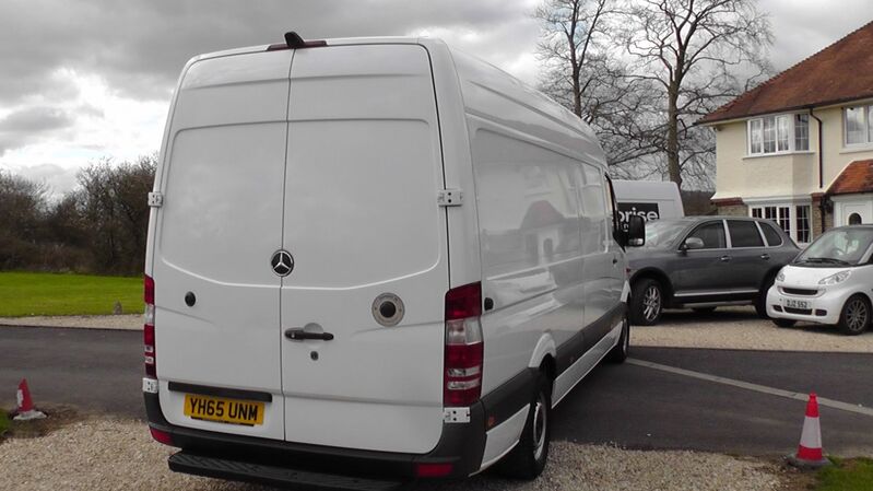 MERCEDES-BENZ SPRINTER