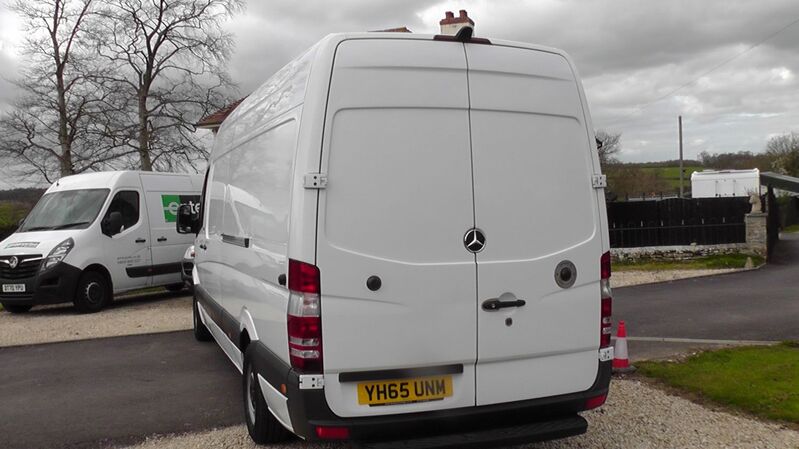 MERCEDES-BENZ SPRINTER