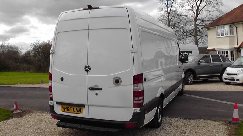 MERCEDES-BENZ SPRINTER