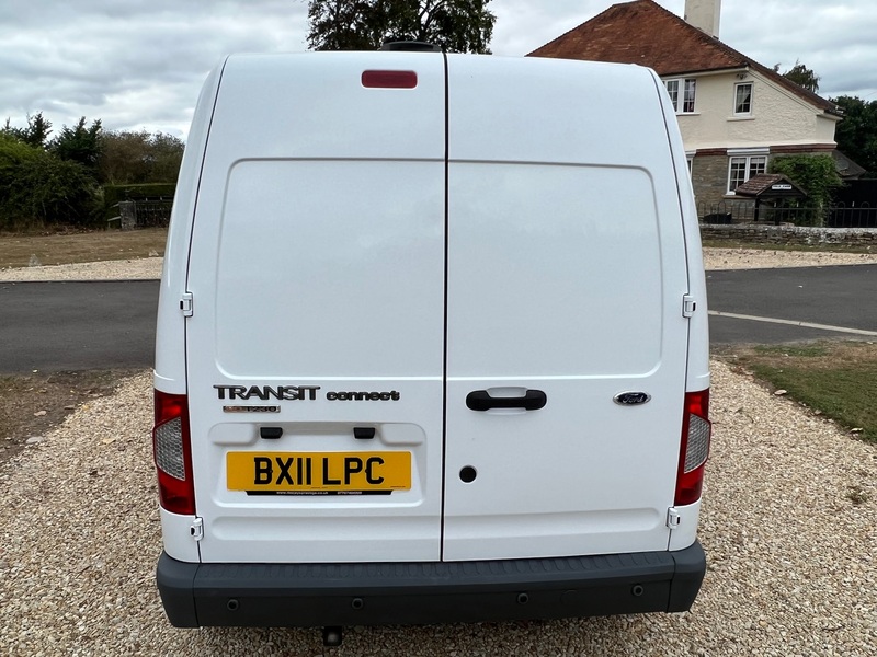 FORD TRANSIT CONNECT