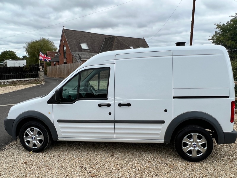 FORD TRANSIT CONNECT