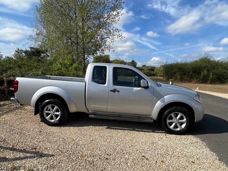 View NISSAN NAVARA DCI ACENTA 4X4 King Cab