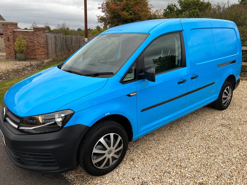 VOLKSWAGEN CADDY MAXI