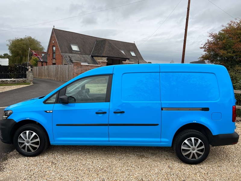 VOLKSWAGEN CADDY MAXI