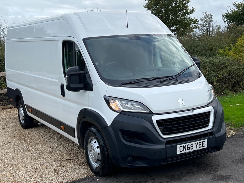 PEUGEOT BOXER