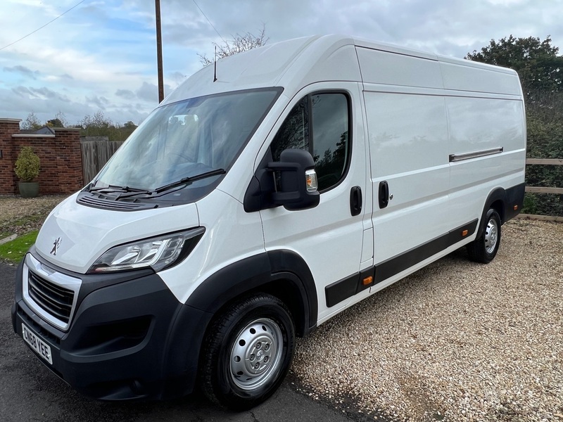 PEUGEOT BOXER