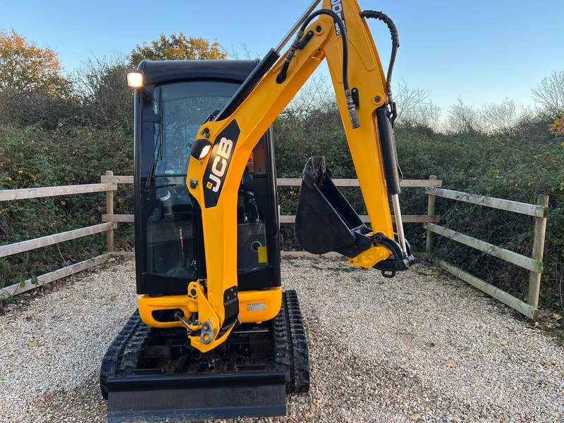 JCB 4CX