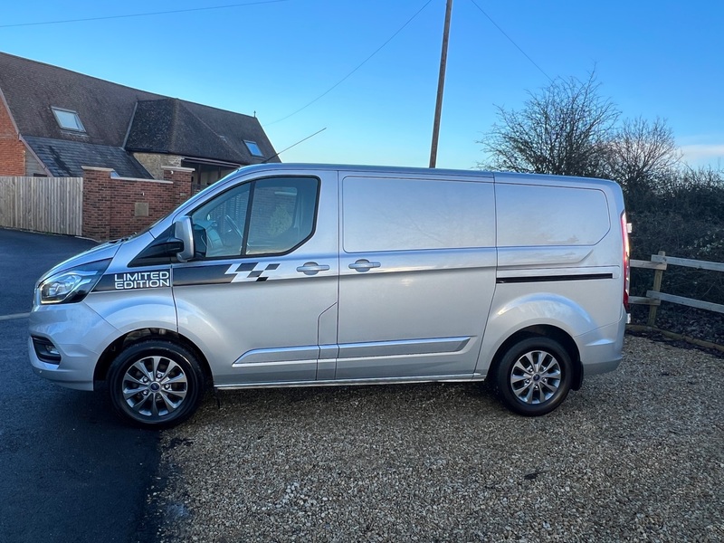 FORD TRANSIT CUSTOM