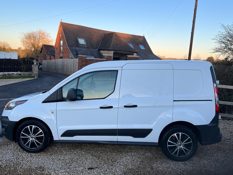 View FORD TRANSIT CONNECT 1.5 DCi  200 PV