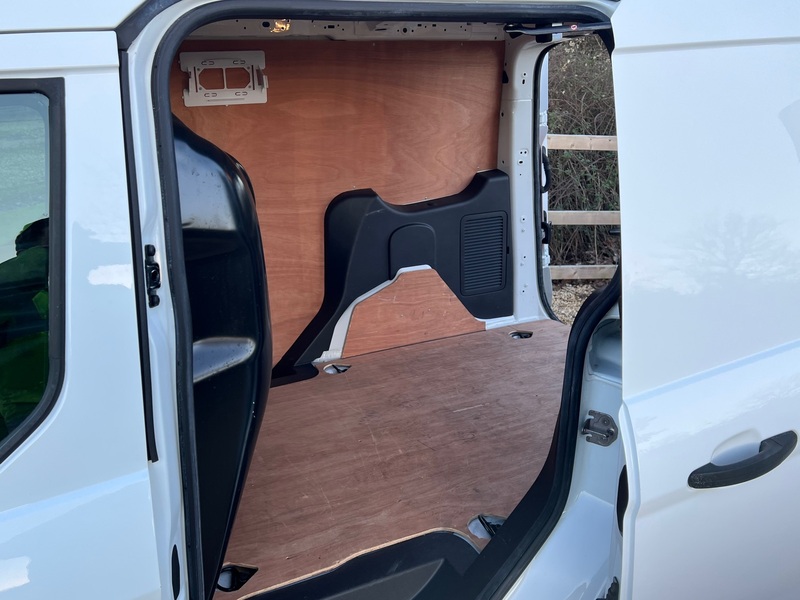 FORD TRANSIT CONNECT