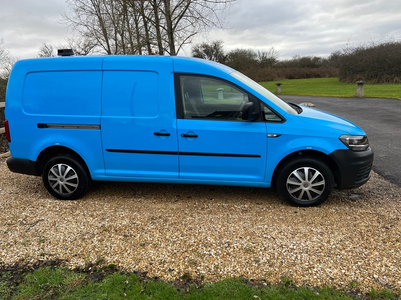 VOLKSWAGEN CADDY MAXI