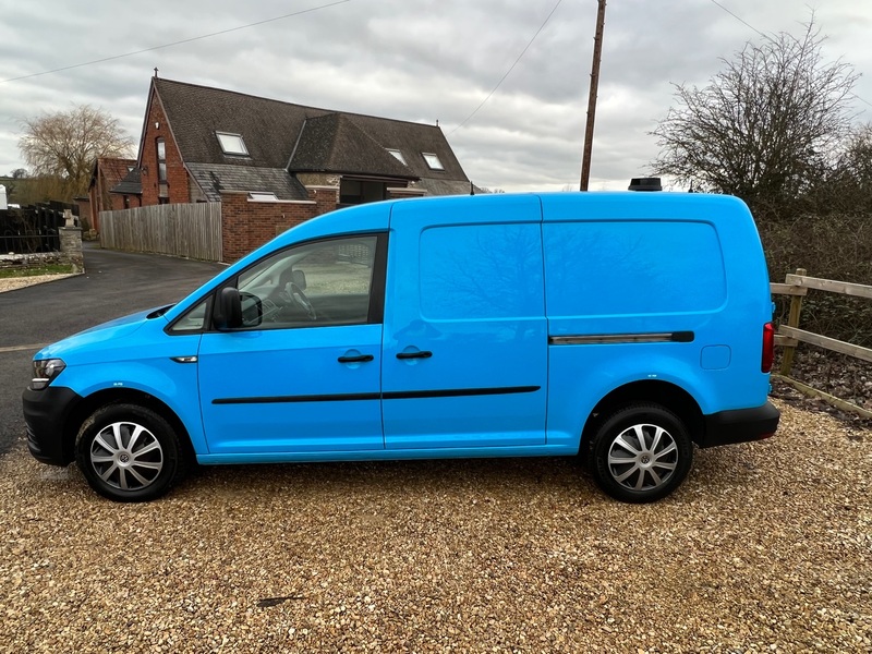 VOLKSWAGEN CADDY MAXI